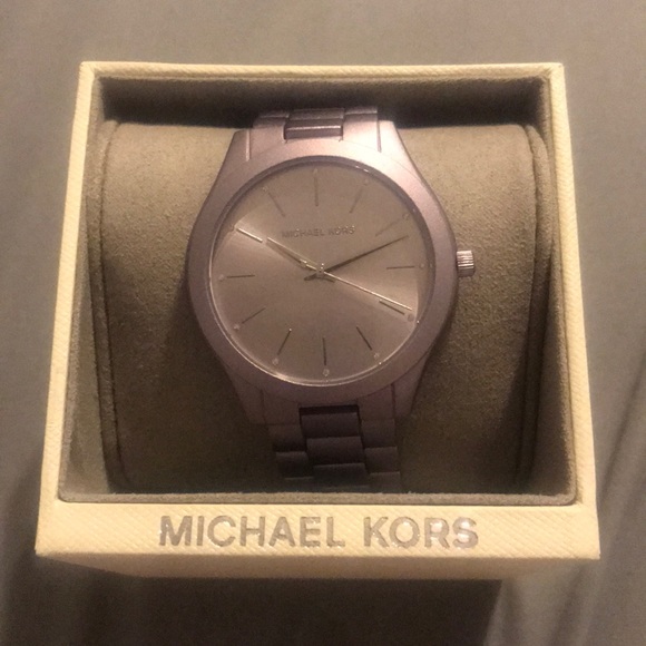 Michael Kors Accessories - NWT Michael Kors Slim Runway Watch